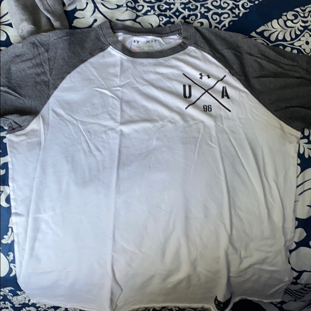 Under armour 3/4 sleeve shirt